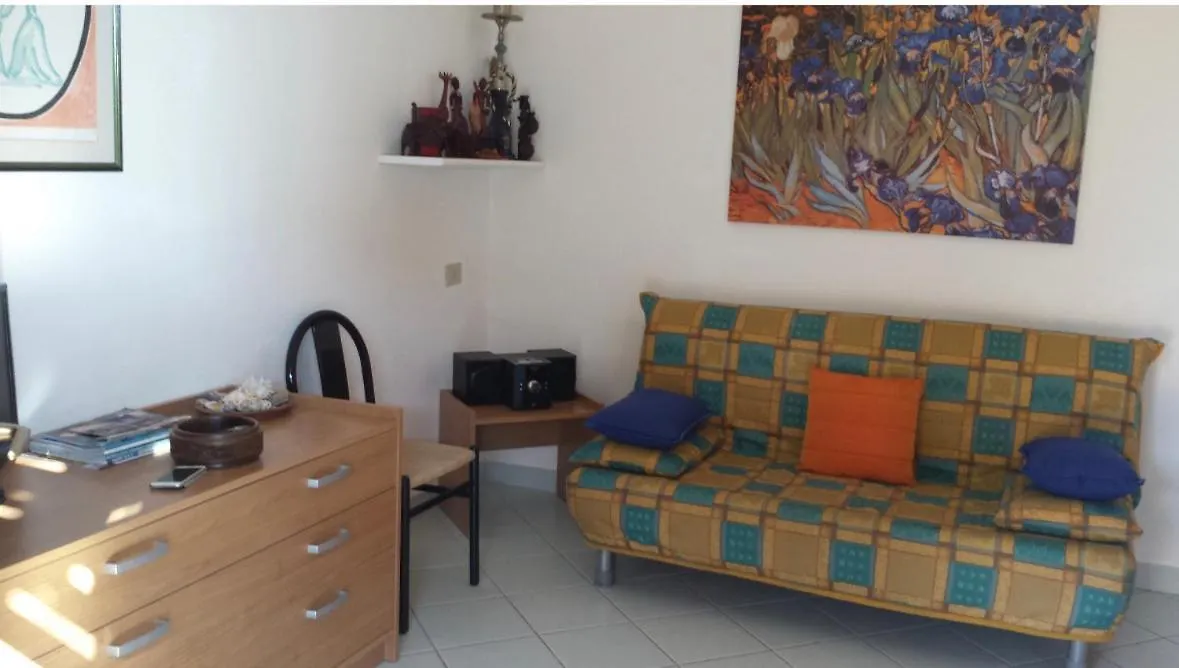 Appartamento A 200Mt Da 